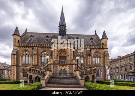 L'impressionante McManus Art Gallery & Museum a Dundee, Scozia. Foto Stock