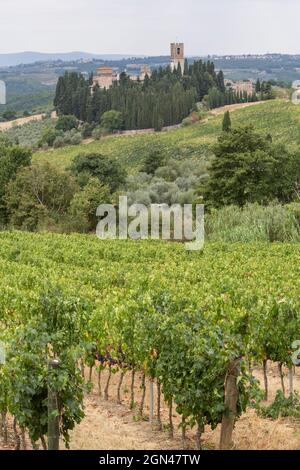 IL MONASTERO DI SAN MICHELE A PASSIGNANO, TOSCANA, ITALIA Foto Stock