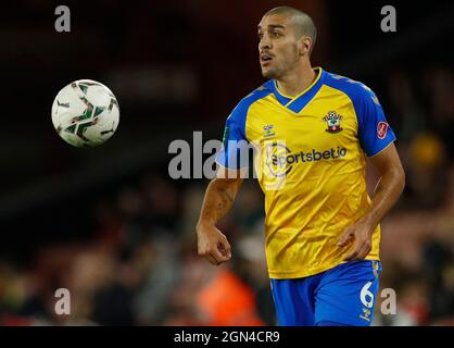 Sheffield, Inghilterra, 21 settembre 2021. Oriol Romeu di Southampton durante la partita della Carabao Cup a Bramall Lane, Sheffield. Il credito dell'immagine dovrebbe leggere: Darren Staples / Sportimage Credit: Sportimage/Alamy Live News Foto Stock