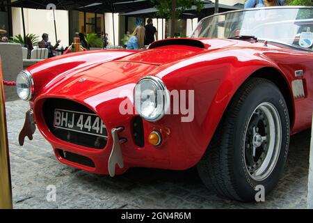 Shelby Cobra il mito .Red 1965 Shelby Cobra. Leggenda dell'auto Foto Stock