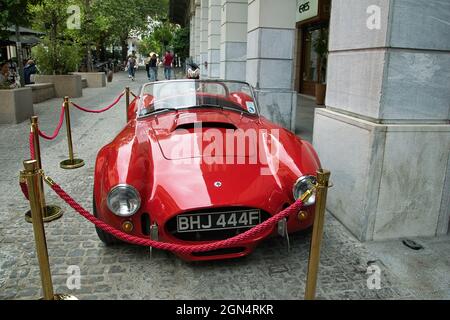 Shelby Cobra il mito .Red 1965 Shelby Cobra. Leggenda dell'auto Foto Stock
