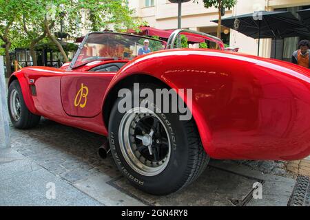 Shelby Cobra il mito .Red 1965 Shelby Cobra. Leggenda dell'auto Foto Stock