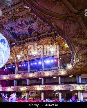 All'interno della Blackpool Tower Ballroom, Blackpool, Lancashire, Inghilterra, Regno Unito Foto Stock