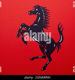 Ferrari Prancing Cavallo simbolo Foto Stock