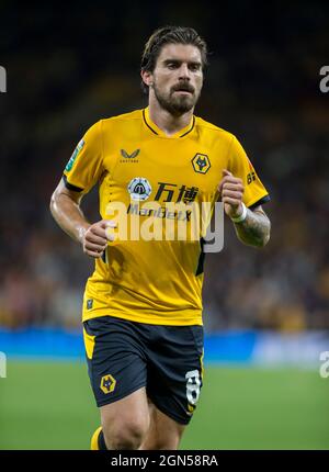Wolverhampton, Regno Unito. 22 settembre 2021; Molineux Stadium, Wolverhampton, West Midlands, Inghilterra; EFL Cup Football, Wolverhampton Wanderers versus Tottenham Hotspur; Ruben Neves of Wolverhampton Wanderers durante la partita Credit: Action Plus Sports Images/Alamy Live News Foto Stock