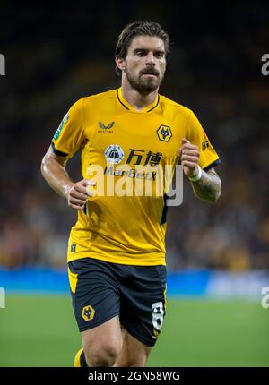 Wolverhampton, Regno Unito. 22 settembre 2021; Molineux Stadium, Wolverhampton, West Midlands, Inghilterra; EFL Cup Football, Wolverhampton Wanderers versus Tottenham Hotspur; Ruben Neves of Wolverhampton Wanderers durante la partita Credit: Action Plus Sports Images/Alamy Live News Foto Stock
