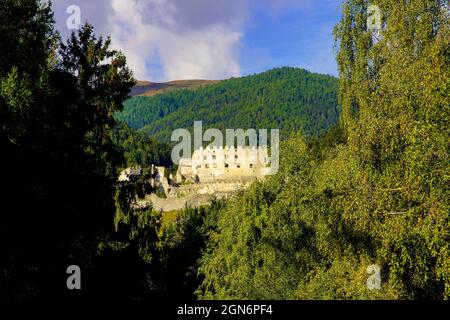 Rovine del Castello di Montechiaro, Val Venosta, Alto Adige, Provincia di Bolzano, Italia, Foto Stock