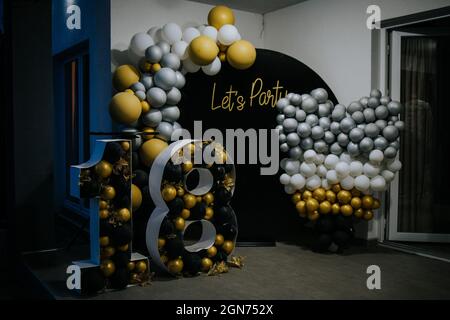 Camera con decorazioni per feste di compleanno del XVIII secolo Foto Stock