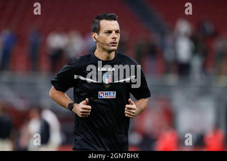 L'arbitro Ivano Pezzuto durante l'AC Milan vs Venezia FC, partita di calcio italiana a Milano, settembre 22 2021 Foto Stock