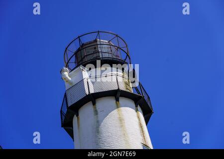 Fenwick Island, DE, USA – 19 settembre 2021: Primo piano del faro di Fenwick Island a Delaware al confine tra Maryland e Delaware lungo la Th Foto Stock