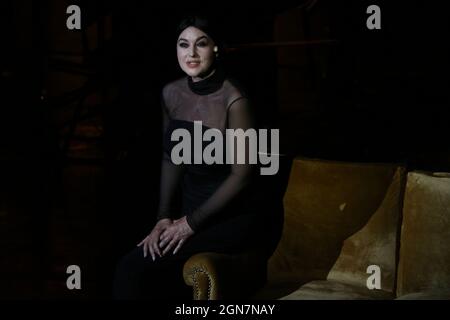 Monica Bellucci esegue il monologo 'aria Callas: Lettres & Memoires' di Tom Volf sul palco dell'antico teatro Erode Atticus Odeon. Foto Stock