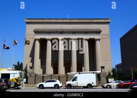 Baltimore War Memorial (101 North Gay Street) e War Memorial Plaza, Baltimora, Maryland, USA Foto Stock