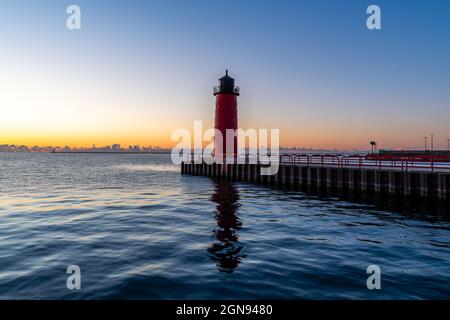 Lakeshore state Park all'alba Foto Stock