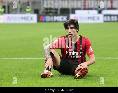 Milano, Italia. 22 settembre 2021. Sandro tonali Serie Una partita tra AC Milan e Venezia FC allo Stadio Giuseppe Meazza il 22 settembre 2021 a Milano. Credit: Christian Santi/Alamy Live News Foto Stock