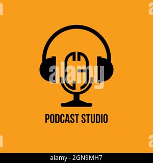 CF Monogram Logo Letter Headphone and Microphone Shape Style Vector, Logo Podcast Studio Illustrazione Vettoriale