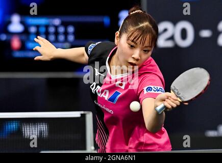 Doha, Qatar. 23 settembre 2021. Nagasaki Miyu del Giappone compete durante il Singles Round 16 degli uomini contro Archana Girish Kamath dell'India al WTT Star Contender Doha 2021 a Doha, Qatar, il 23 settembre 2021. Credit: Nikku/Xinhua/Alamy Live News Foto Stock