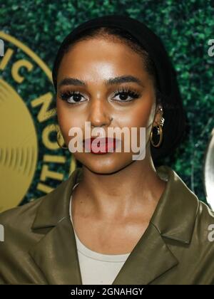 West Hollywood, Stati Uniti. 23 settembre 2021. WEST HOLLYWOOD, LOS ANGELES, CALIFORNIA, USA - 23 SETTEMBRE: Shahd Batal arriva al 1° premio annuale di musica in azione della Black Music Action Coalition, che si tiene presso il 1 Hotel West Hollywood il 23 settembre 2021 a West Hollywood, Los Angeles, California, Stati Uniti. (Foto di Xavier Collin/Image Press Agency) Credit: Image Press Agency/Alamy Live News Foto Stock