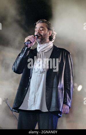 Napoli Italia 2002-05-28 : Andrea Bocelli in concerto durante la manifestazione musicale 'Festivalbar 2002' Foto Stock