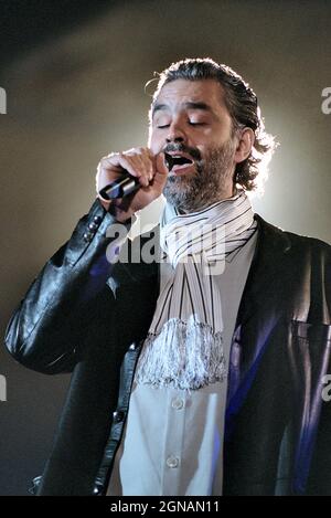 Napoli Italia 2002-05-28 : Andrea Bocelli in concerto durante la manifestazione musicale 'Festivalbar 2002' Foto Stock