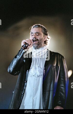 Napoli Italia 2002-05-28 : Andrea Bocelli in concerto durante la manifestazione musicale 'Festivalbar 2002' Foto Stock