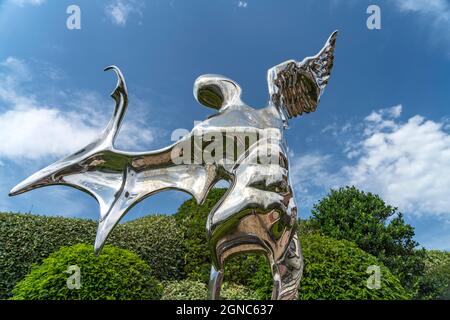 Skulptur in den Gärten von Etretat - Les Jardins d'Etretat, Etretat, Normandie, Frankreich | scultura ai Giardini di Etretat - Les Jardins d'Etre Foto Stock