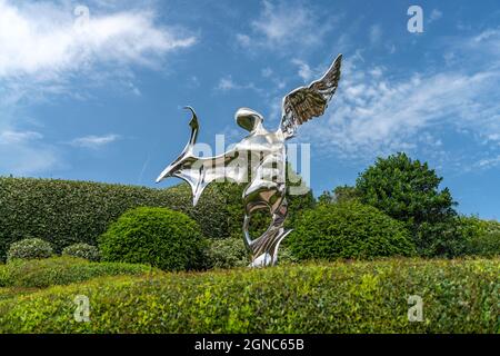 Skulptur in den Gärten von Etretat - Les Jardins d'Etretat, Etretat, Normandie, Frankreich | scultura ai Giardini di Etretat - Les Jardins d'Etre Foto Stock