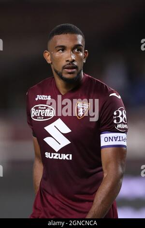 Torino, 23 settembre 2021. Gleison Bremer del Torino FC durante la Serie A allo Stadio Grande Torino. Il credito d'immagine dovrebbe essere: Jonathan Moscrop / Sportimage Foto Stock