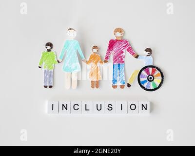 famiglia con persone disabili cutout carta inclusione concetto. Alta qualità e risoluzione bellissimo concetto di foto Foto Stock