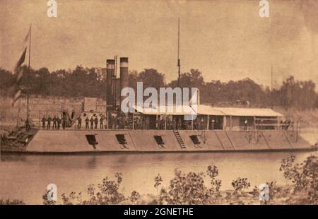 Fotografia d'epoca circa 1864 cannoniere Ironclad USS Louisville sul fiume Rosso. Un cannoniere in ferro di classe City costruito per l'esercito degli Stati Uniti da James B. Eads durante la guerra civile americana Foto Stock