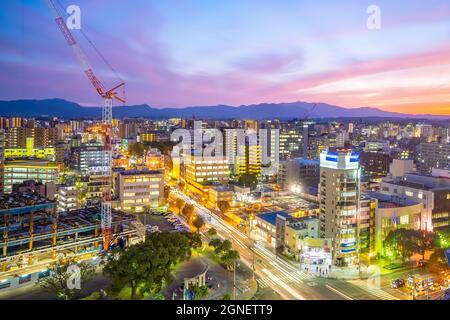 Città di Miyazaki skyline del centro città a Kyushu, Giappone al tramonto Foto Stock