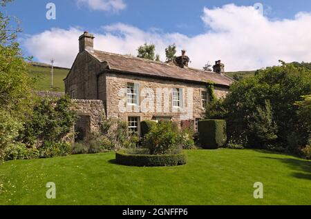 Giardino anteriore Hiil Top House Wharfedale Craven Yorkshire Dales NP Foto Stock