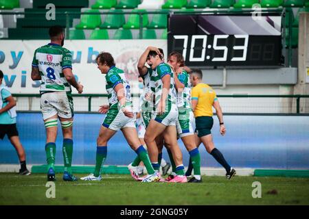 Treviso, Italia. 25 Settembre 2021. Benetton Exultation durante Benetton Rugby vs DHL Stormers, United Rugby Championship Match a Treviso, Italia, Settembre 25 2021 Credit: Independent Photo Agency/Alamy Live News Foto Stock