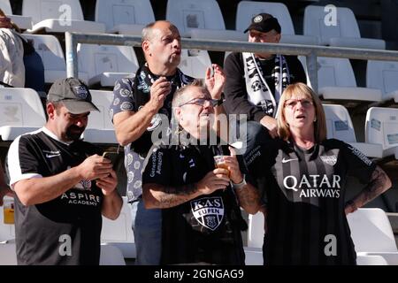 ANVERSA, BELGIO - SETTEMBRE 25: Tifosi durante la partita della Jupiler Pro League tra Beerschot V.A. e KAS Eupen allo stadio Olympisch il 25 Settembre 2021 ad Anversa, Belgio (Foto di Perry van de Leuvert/Orange Pictures) Foto Stock