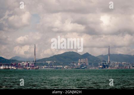 Ponte stonecutters, sotto la consruzione e il completamento prossimo nel luglio 2009, Victoria Harbour, Hong Kong Foto Stock