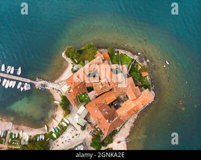 Vista dall'alto del Castello nell'antico borgo, Lierna, Lago di Como Foto Stock