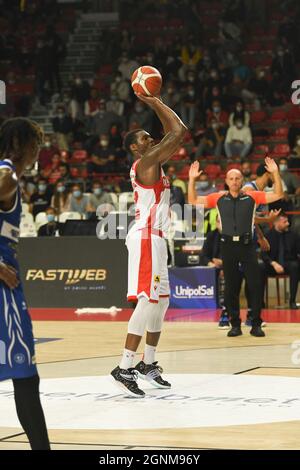 22 Jalen Jones OpenJobMetis Varese OpenJobMetis Varese vs Germani Brescia Championship First day LBA Italy 2020/21 September 26, 2021 Enerxenia Arena Varese. Foto Stock