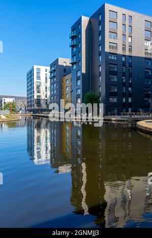 Gli appartamenti di Weavers Quay e Lampwick Quay, New Islington, Ancoats, Manchester, Inghilterra, REGNO UNITO Foto Stock