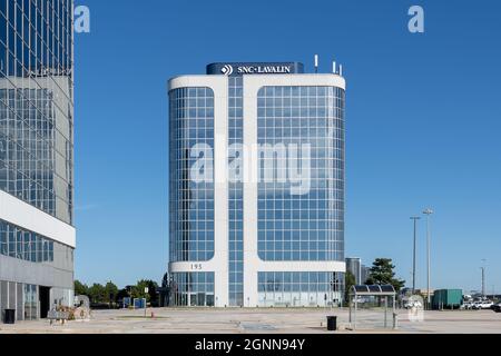 Etobicoke, Toronto, Canada - 26 settembre 2021: Cartello SNC-Lavalin sull'edificio di Etobicoke, Toronto Foto Stock