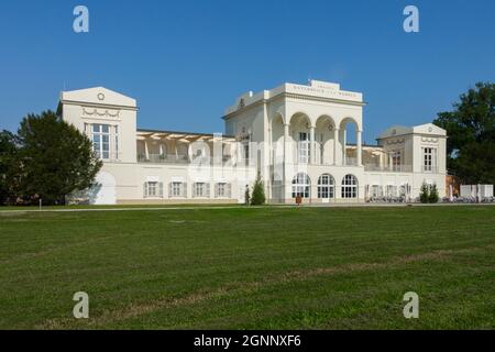 Hranicni zamecek confine Castello Hlohovec Lednice-Valtice Area UNESCO Patrimonio Mondiale dell'Umanità Moravia Repubblica Ceca Foto Stock