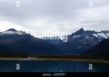 Paesaggio nella baia di Kukat nel parco nazionale di Katmai, Alaska, Stati Uniti Foto Stock