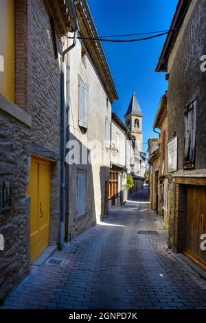 Strade del villaggio di Lautrec, Tarn, Francia Foto Stock