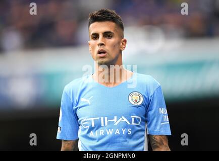 25 settembre 2021 - Chelsea / Manchester City - la Premier League - Stamford Bridge Joao Cancelo durante la partita della Premier League a Stamford Bridge. Picture Credit : © Mark Pain / Alamy Live News Foto Stock