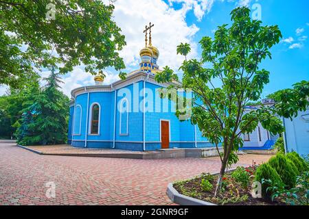 L'abside della scenografica chiesa blu di Archangel Michael Nunnery, Odessa, Ucraina Foto Stock