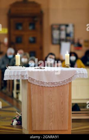 Chiesa di San Giuseppe des Fins. Messa cattolica. Annecy. Francia. Foto Stock