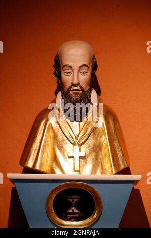 Notre Dame de Plaimpalais chiesa. San Francesco di Sales. Statua. Francia. Foto Stock