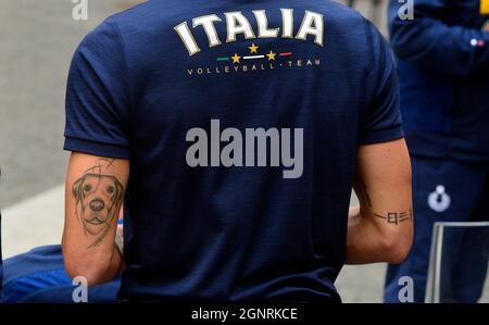 Roma, Italia. 27 settembre 2021. Il Premier italiano riceve i campioni italiani di squadre nazionali di pallavolo maschile e femminile in Europa.Roma (Italia), 27 settembre 2021 Photo Pool Stefano Carofei Insidefoto Credit: Insidefoto srl/Alamy Live News Foto Stock