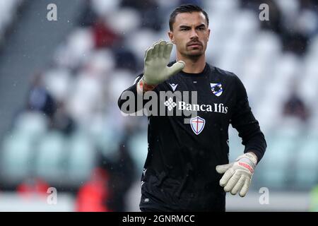 Emil Audero di UC Sampdoria gesticola durante la serie A match tra Juventus FC e UC Sampdoria. Foto Stock