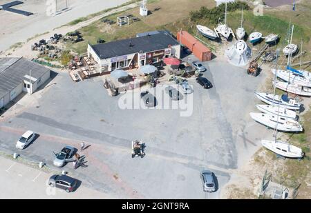 Francia, Manica (50), Cotentin, Portbail Portbail, ristorante di plage (vue aérienne) // Francia, Manica, Cotentin, ristorante (vista aerea) Foto Stock