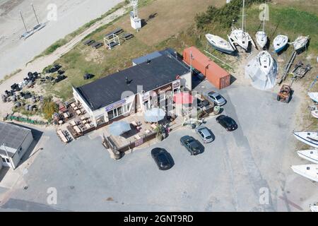 Francia, Manica (50), Cotentin, Portbail Portbail, ristorante di plage (vue aérienne) // Francia, Manica, Cotentin, ristorante (vista aerea) Foto Stock