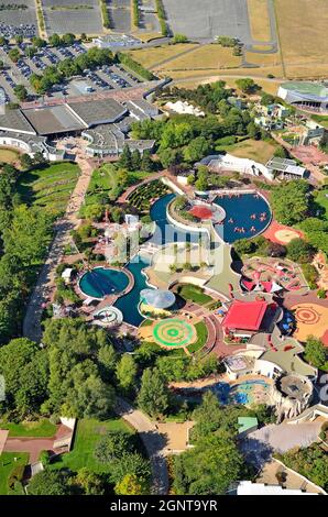 Francia, Poitou-Charentes, Vienne (86), Poitiers, Futuroscope, parc à thémes par l'architecte Denis Laming Foto Stock